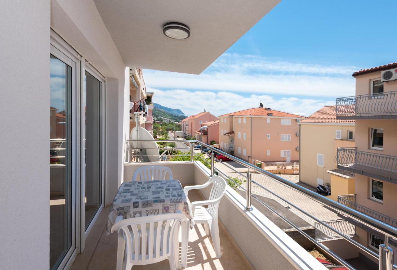 Apartmani Vujcic Makarska Esterno foto