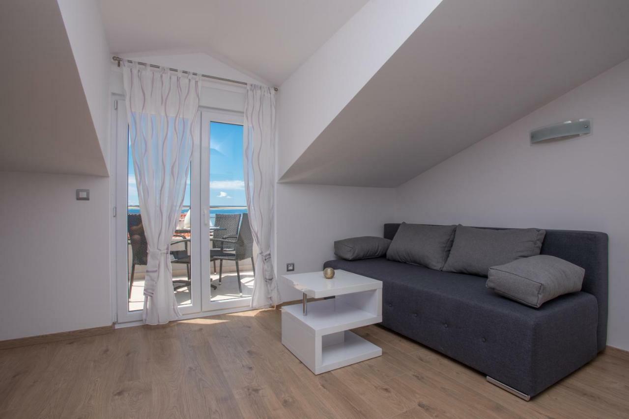Apartmani Vujcic Makarska Esterno foto